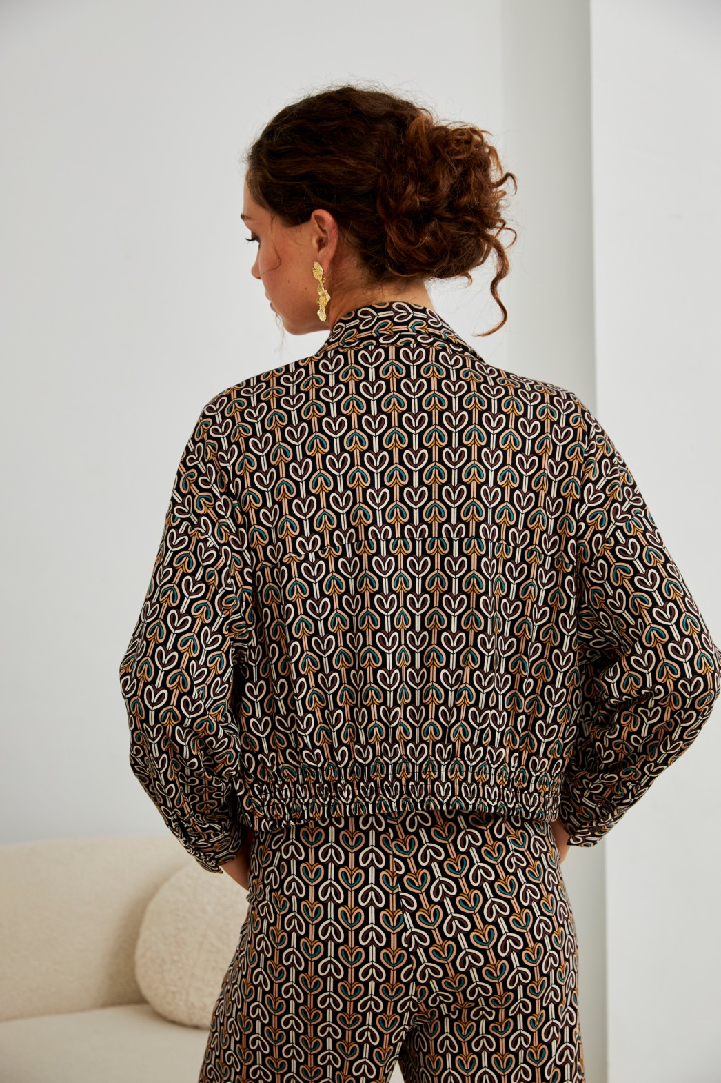 CHAQUETA CORTA DE PUNTO VISCOSA ESTAMPADA 2