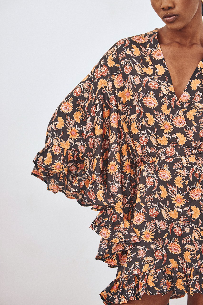 LONG FLUID KIMONO WITH RUFFLES 5