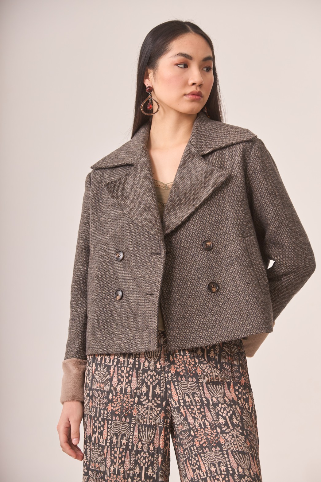 SHORT WOOL TWEED JACKET WITH FUR CUFFS 1