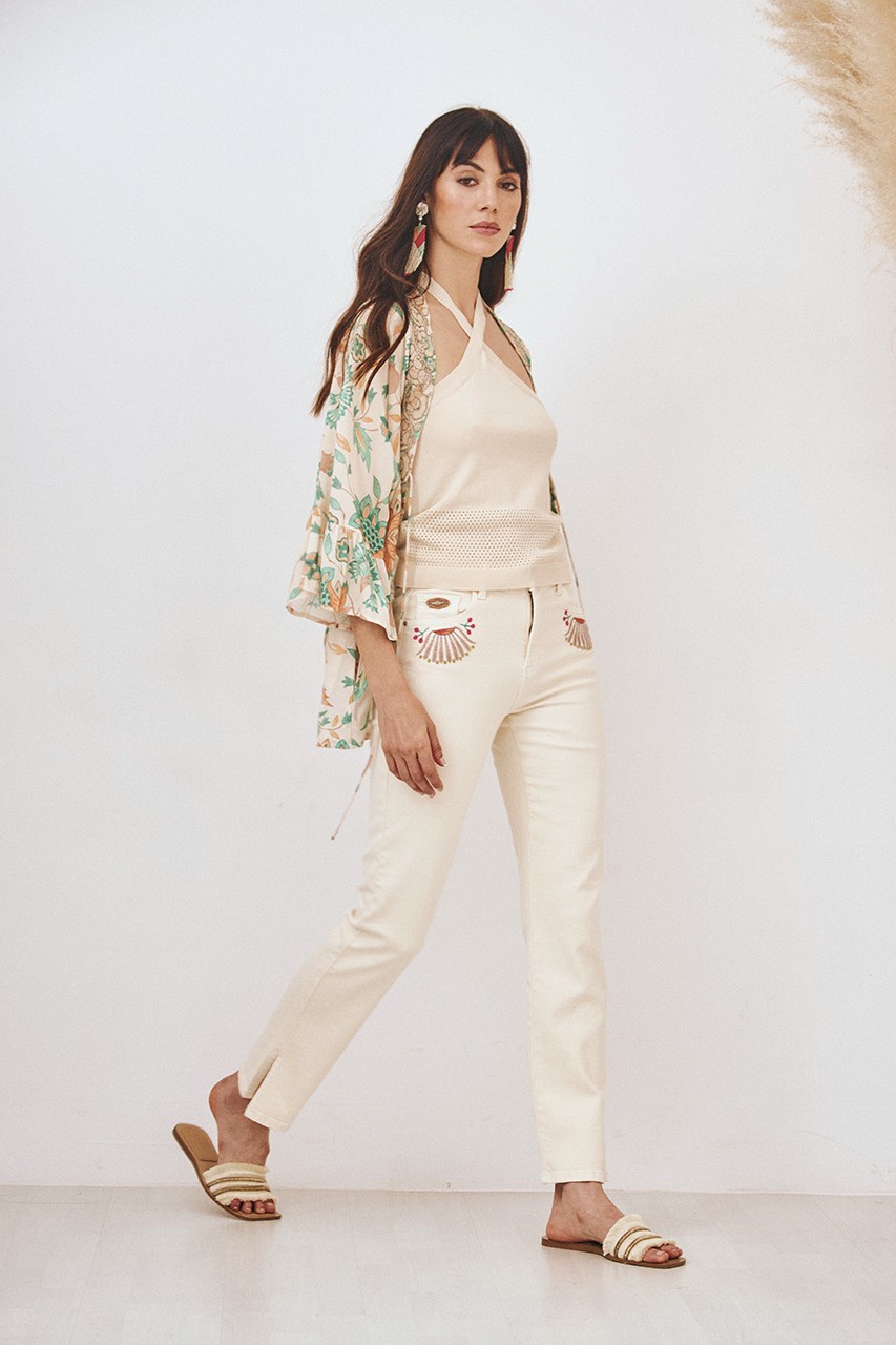 JEANS BOLSILLOS BORDADOS IVORY