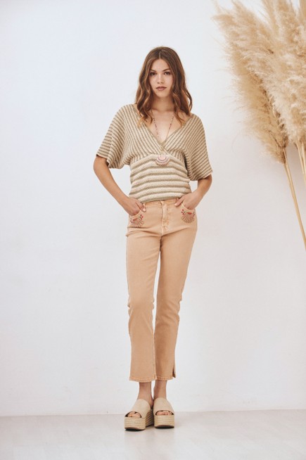 EMBROIDERED POCKETS JEANS