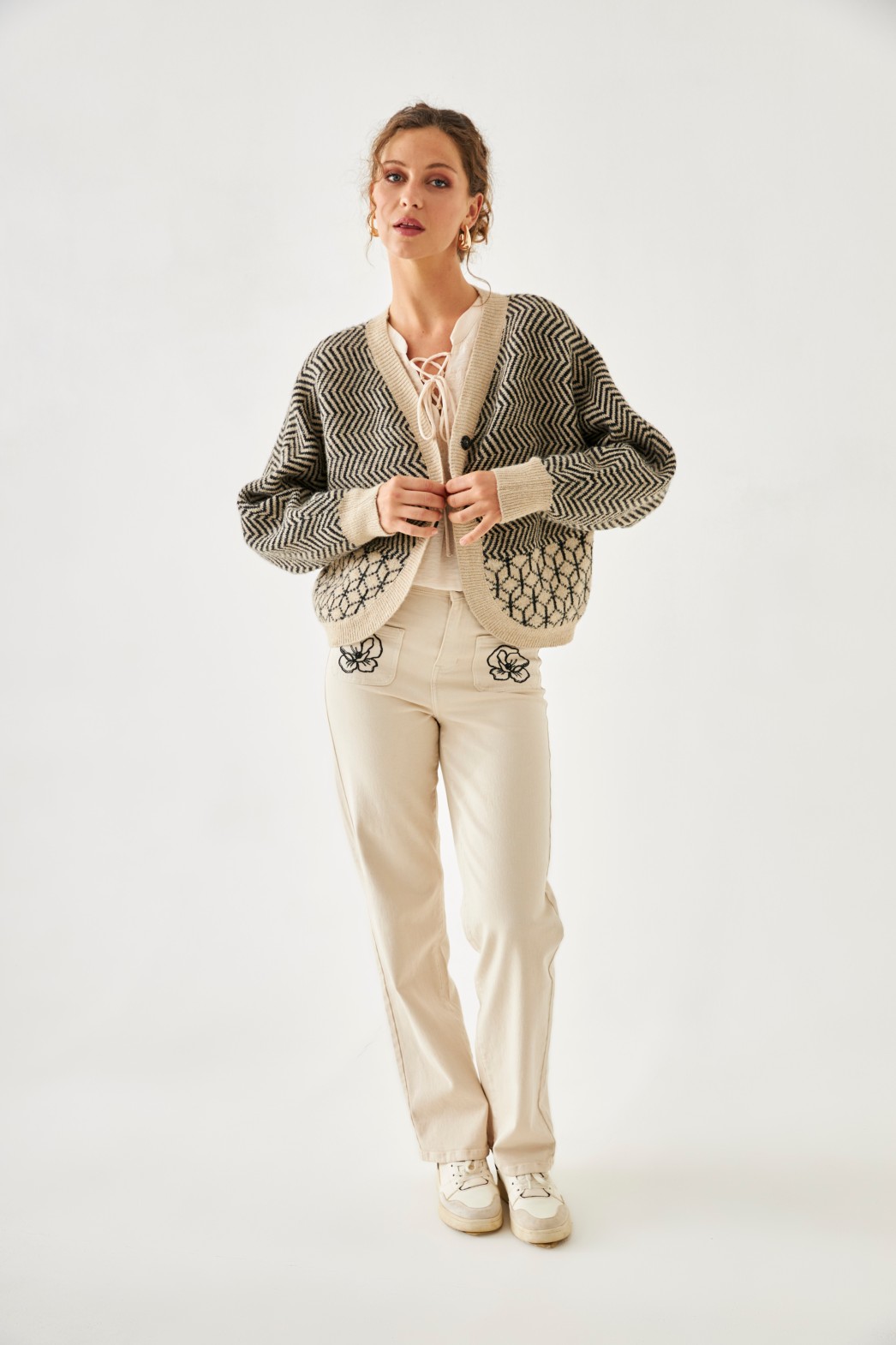 CARDIGAN PUNTO JACQUARD GEOMETRICO BICOLOR 1