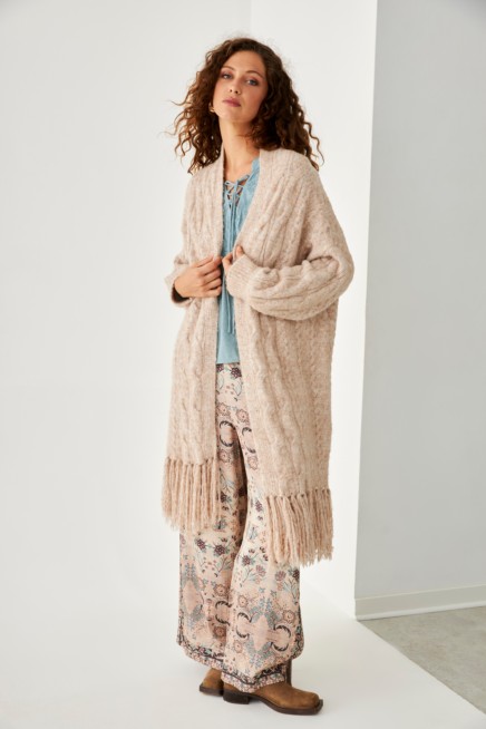 CARDIGAN CON ACABADO FLECOS