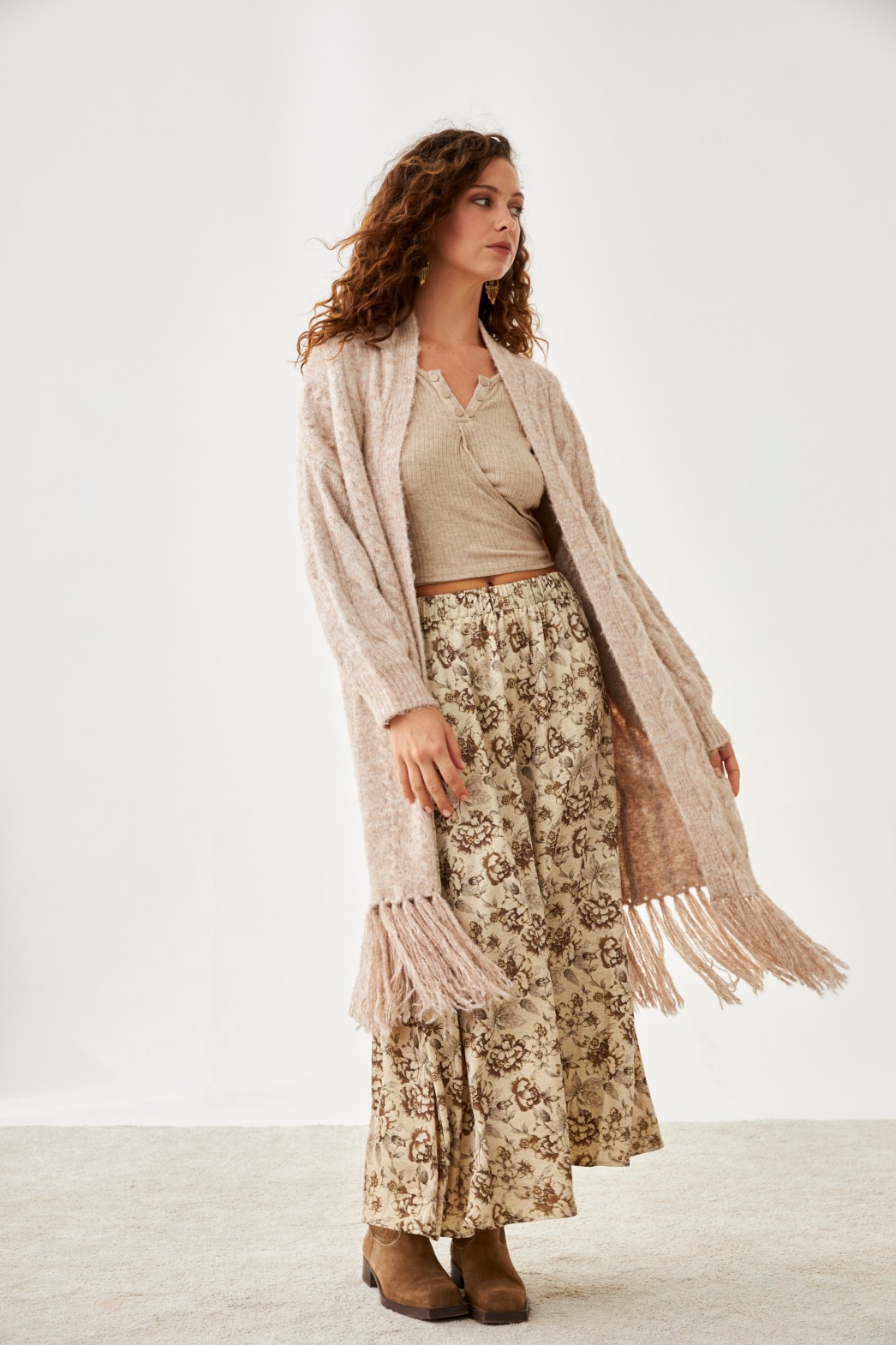 CARDIGAN WITH FRINGED FINISH 3