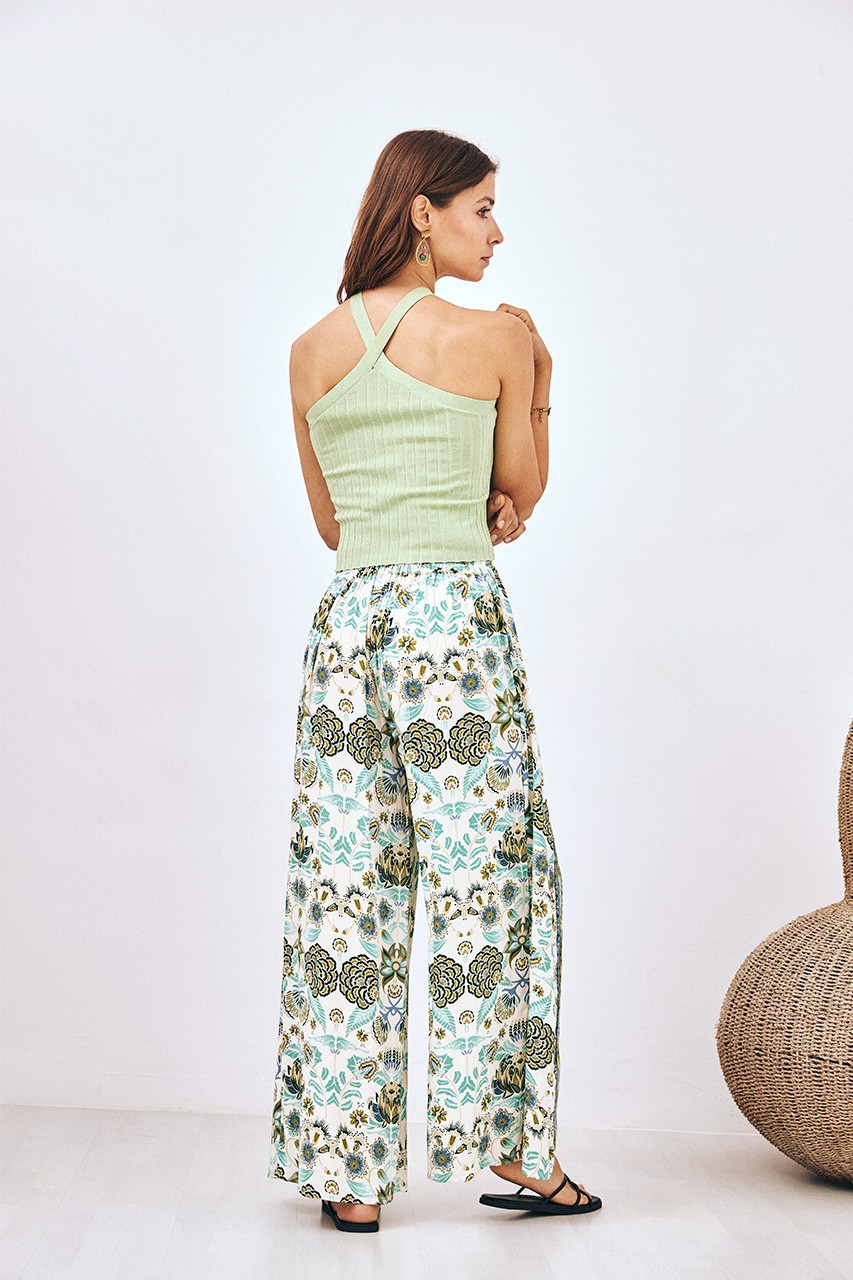 TOP HALTER CANALÉ VERDE 3