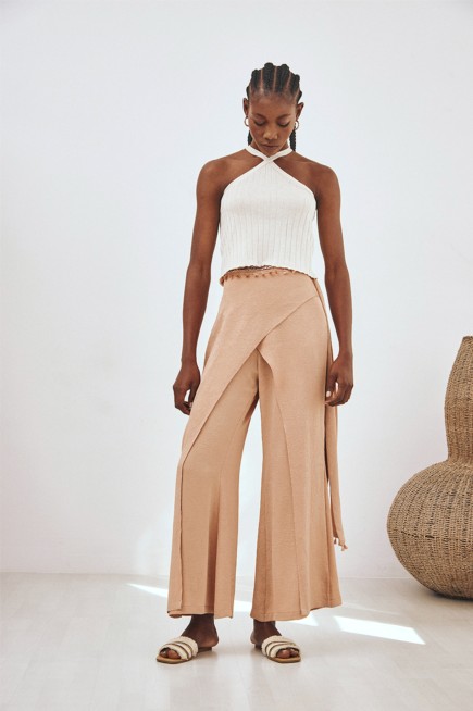 TOP HALTER CANALÉ BLANCO