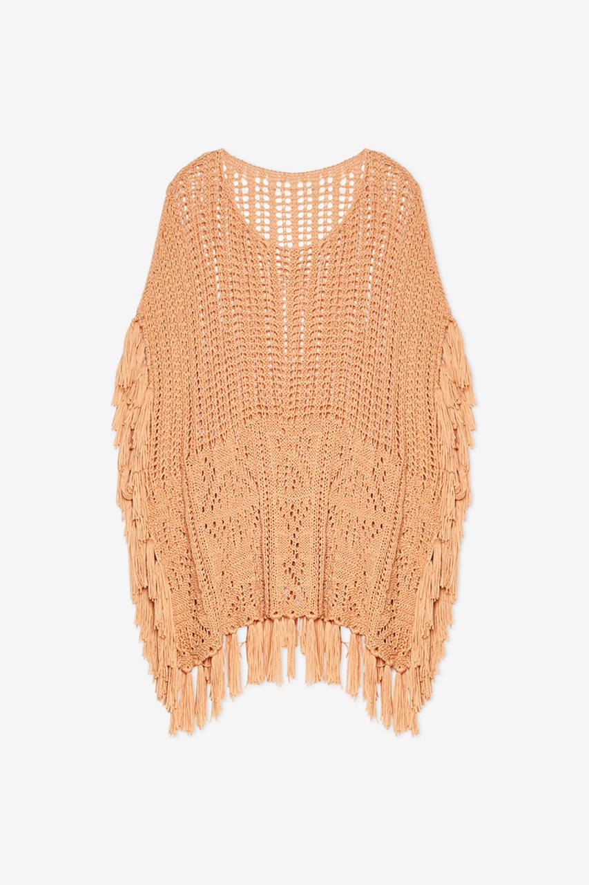 KNIT PONCHO WITH FRINGE 4