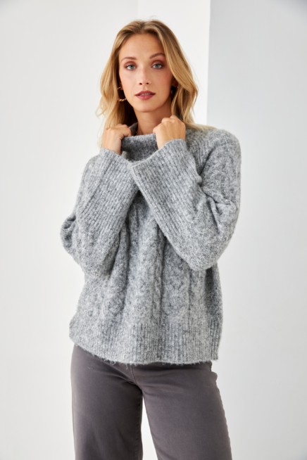 JERSEY OVERSIZES CON CUELLO ALTO