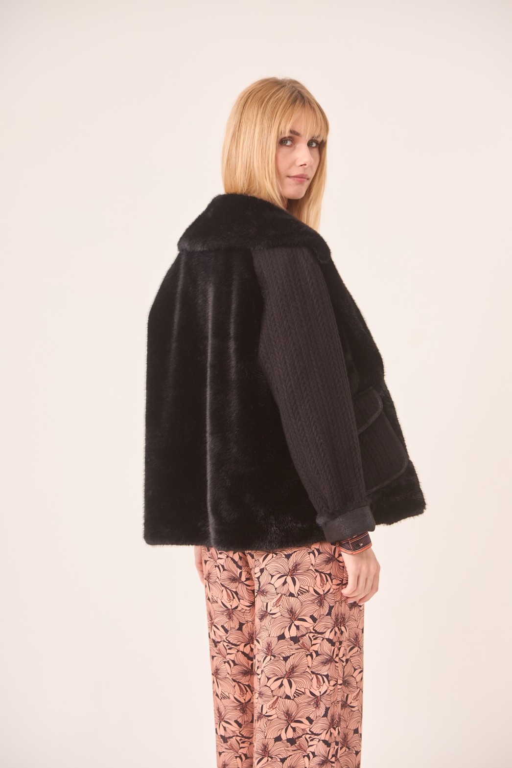 FUR COMBINED SHORT COAT 4