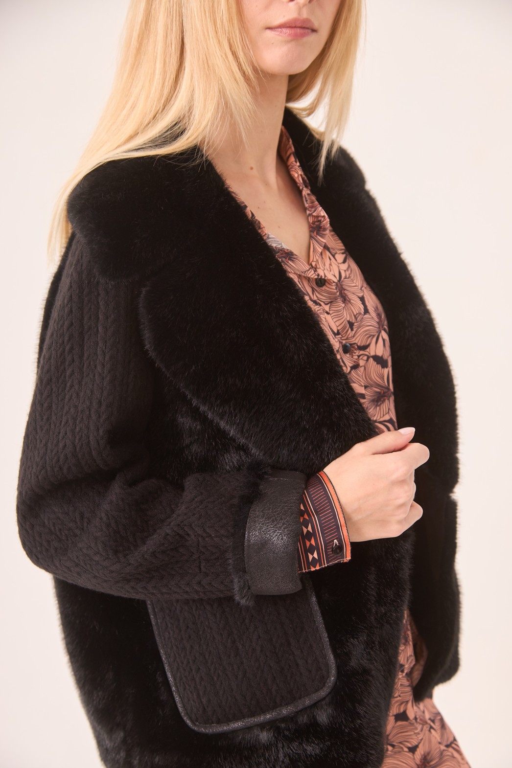 FUR COMBINED SHORT COAT 1