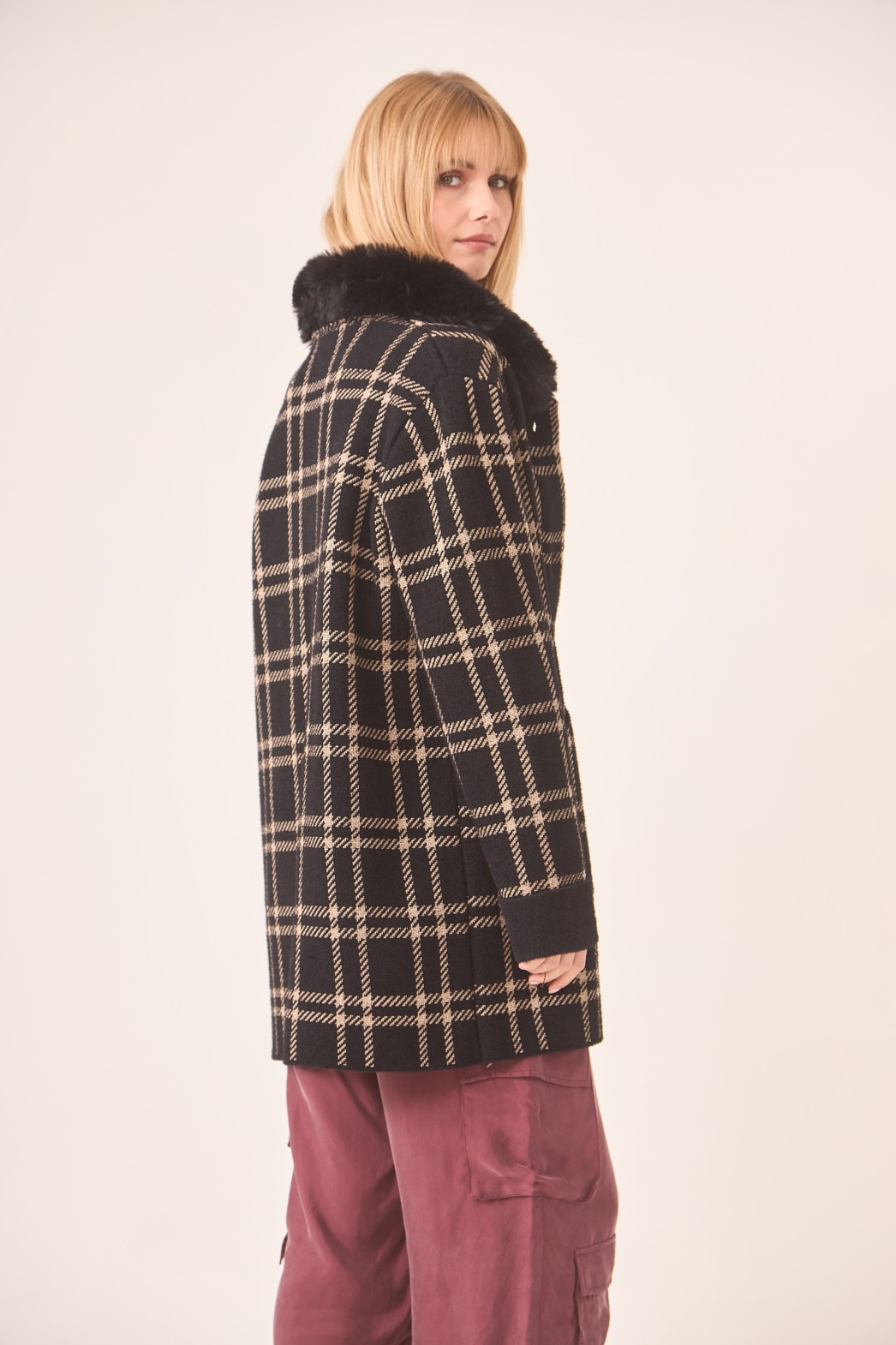 PLAID COAT